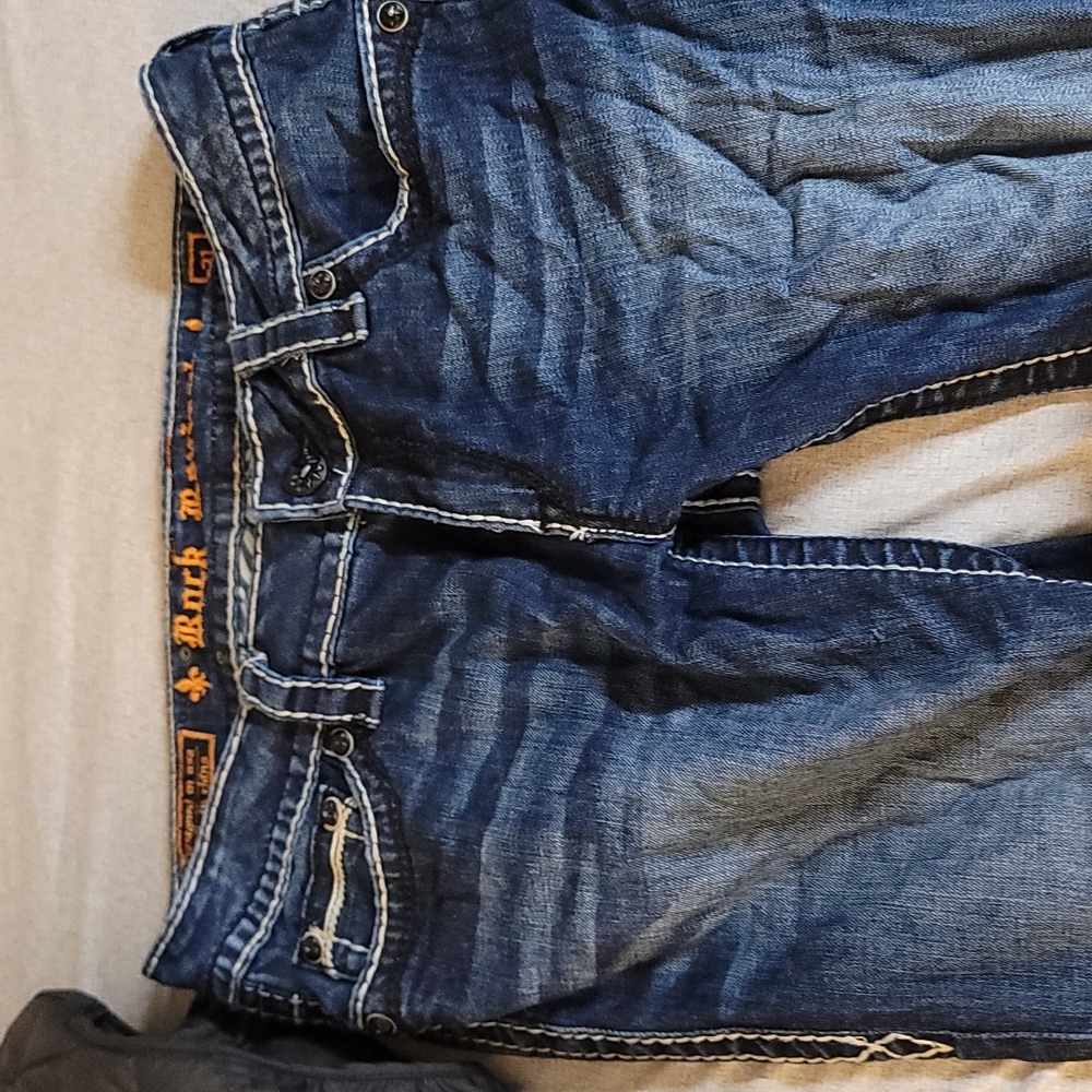 Rock revival jeans size 31 low rise